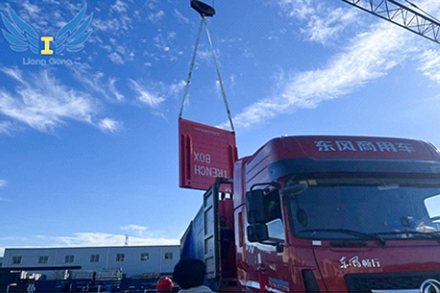آخر الأخبار العاجلة: صندوق الخندق من Lianggong يحظى بإشادة كبيرة من عملاء البناء لتحسينه سلامة العمال وإنتاجيتهم